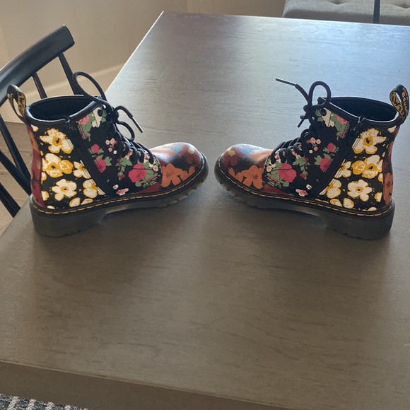 Dr. Martens Floral Mash Up Boot Sz 13 - Picture 4 of 9